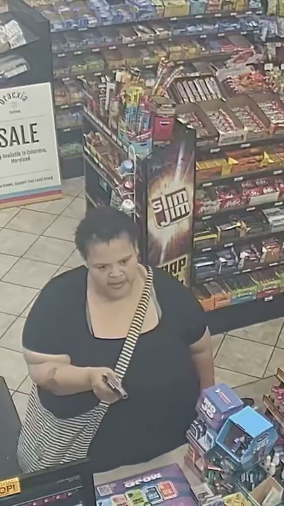 فيديو صادم.. إطلاق النار على موظف محطة وقود أثناء سرقة في ماريلاند